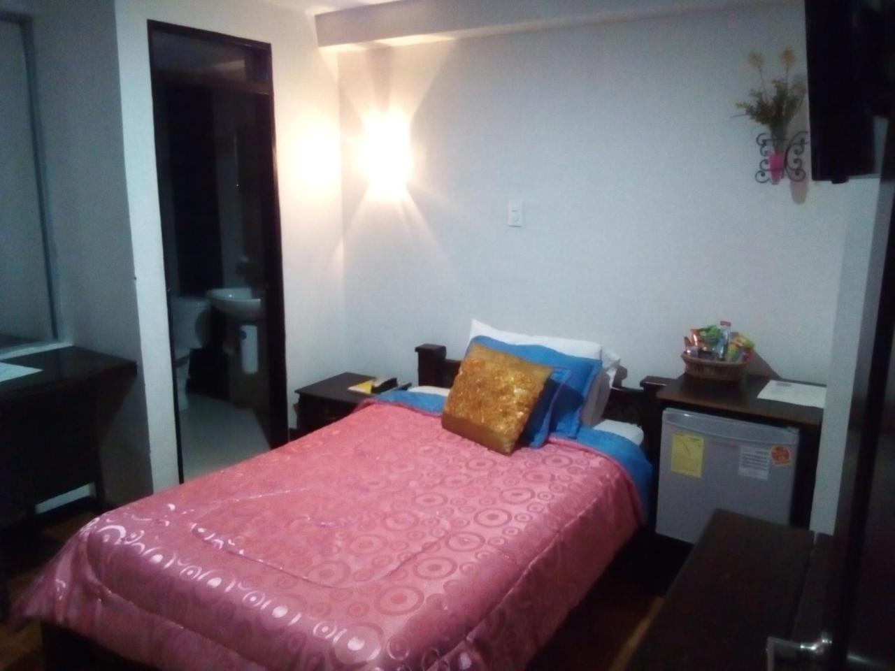 Hotel Royal Suite Manizales Bagian luar foto